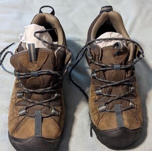 Mens size 13 Keen Shoes